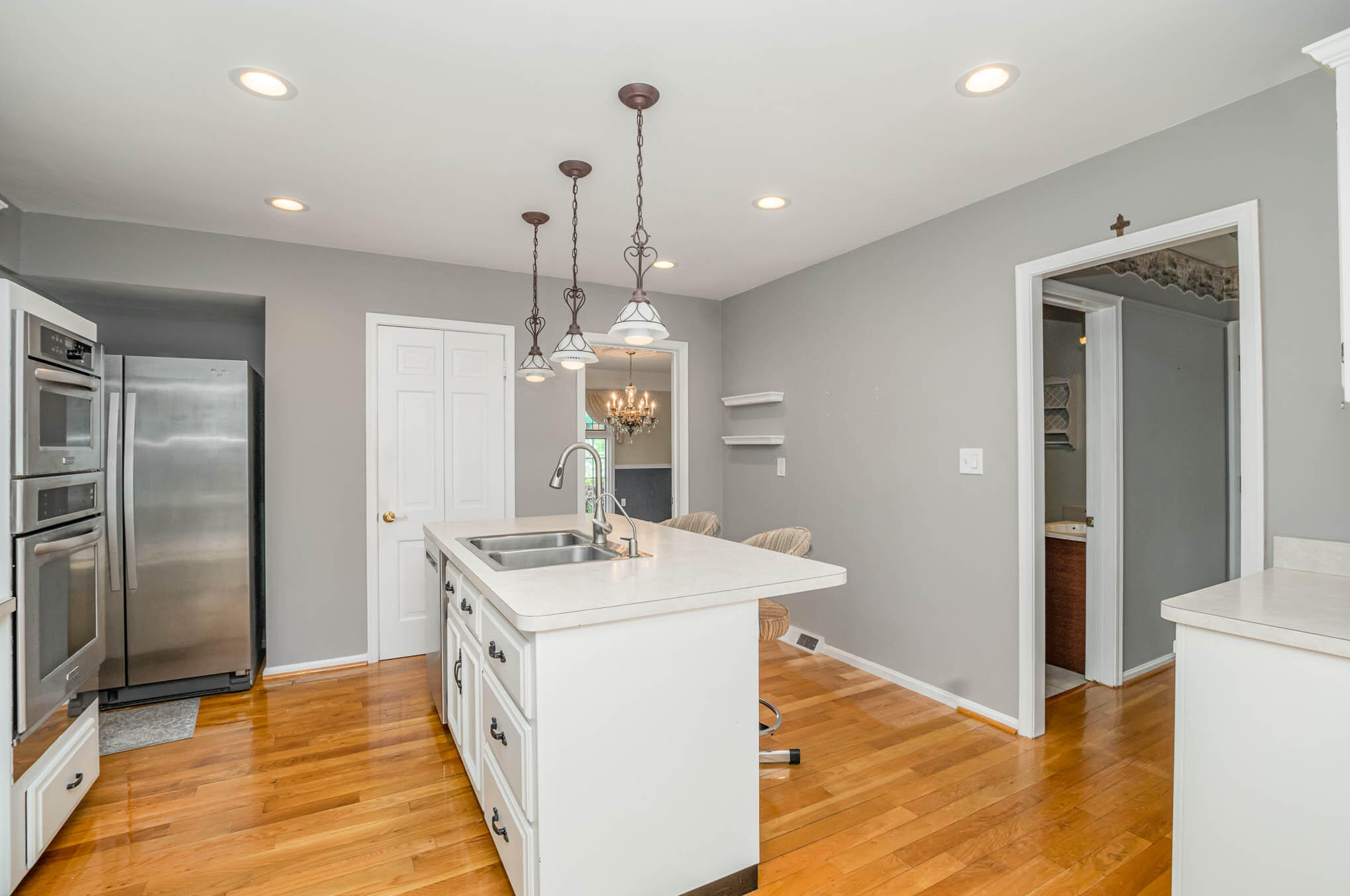 215 Dudley Road Fort Mitchell, KY 41017 - Photo 17 of 39