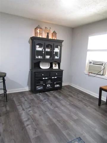 $220,000 | 101 North Meadowbrook Drive, Overton, TX 75684