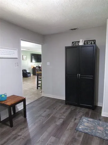 $220,000 | 101 North Meadowbrook Drive, Overton, TX 75684