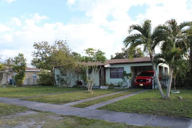 $465,000 | 2950 Northwest 175th Street, Miami Gardens, FL 33056