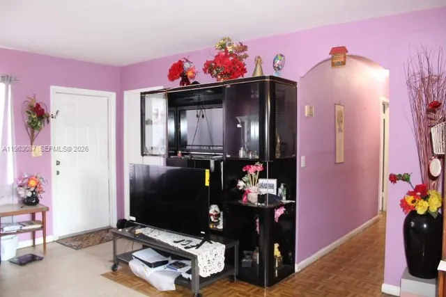 $465,000 | 2950 Northwest 175th Street, Miami Gardens, FL 33056