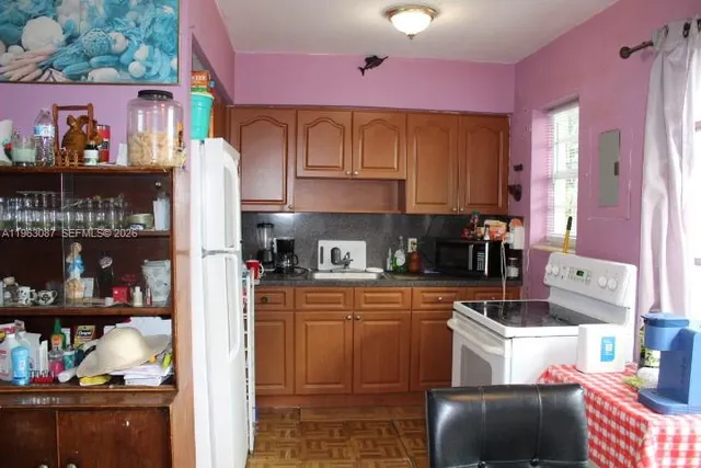 $465,000 | 2950 Northwest 175th Street, Miami Gardens, FL 33056