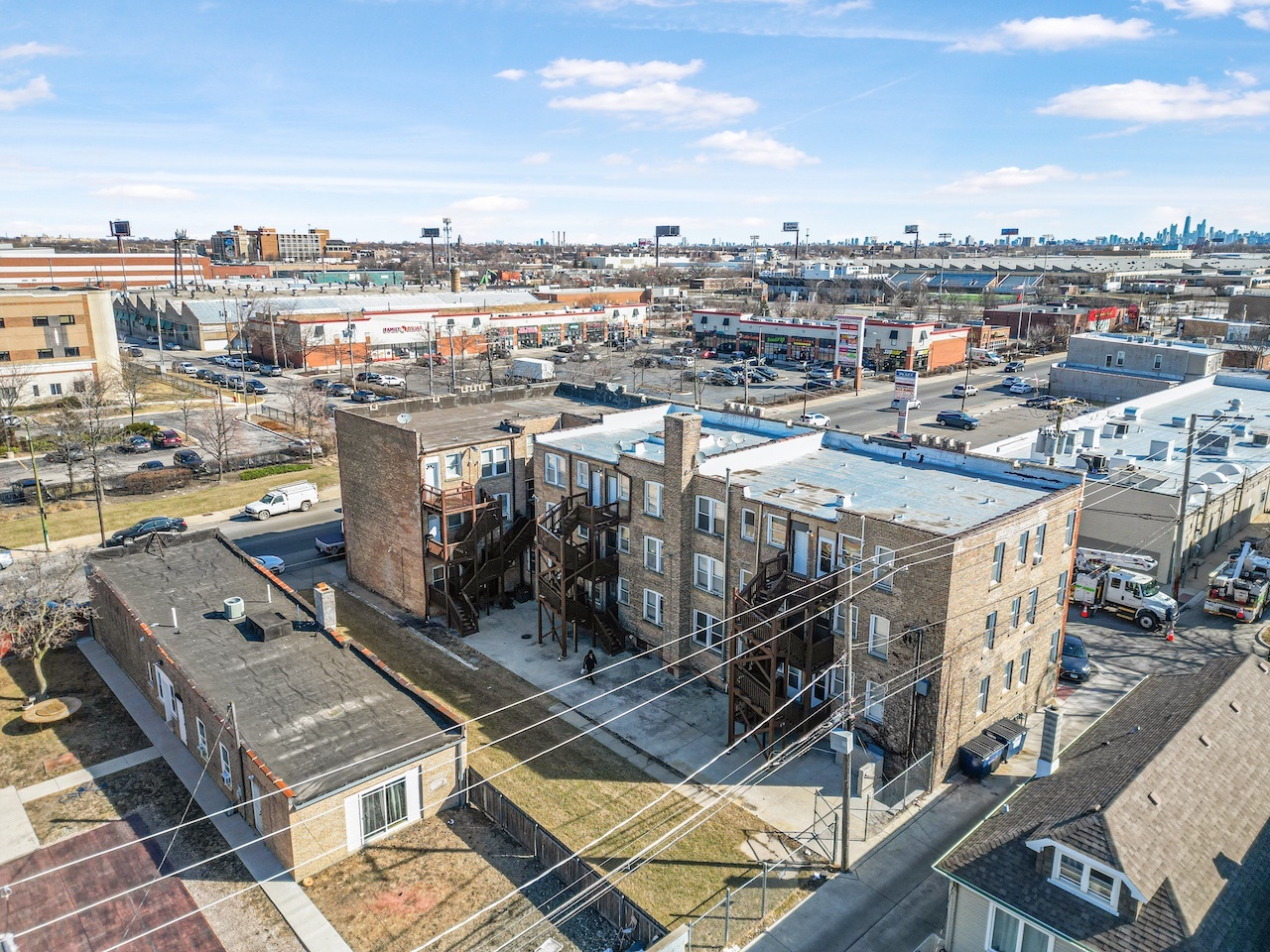 5701 West Roosevelt Road Cicero, IL 60804 - Photo 13 of 32 a picture of city view