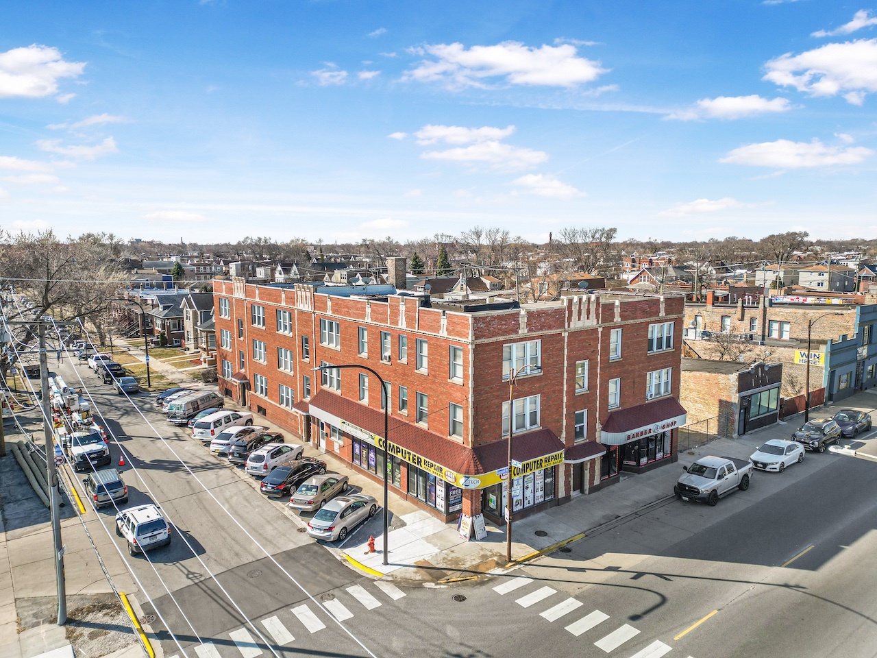 5701 West Roosevelt Road Cicero, IL 60804 - Photo 4 of 32 a view of a city that has tall buildings