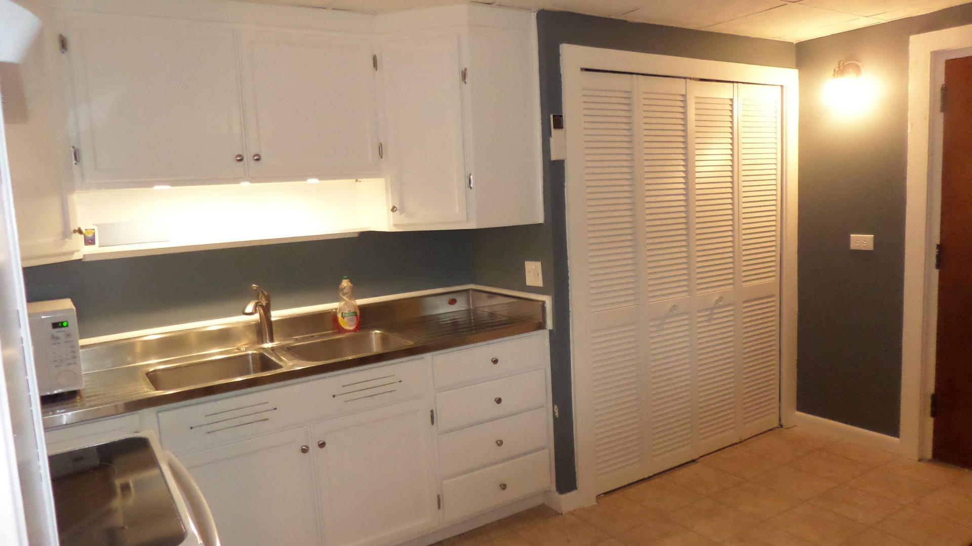 132 Parsons Road Oak Ridge, TN 37830 - Photo 2 of 26 Kitchen