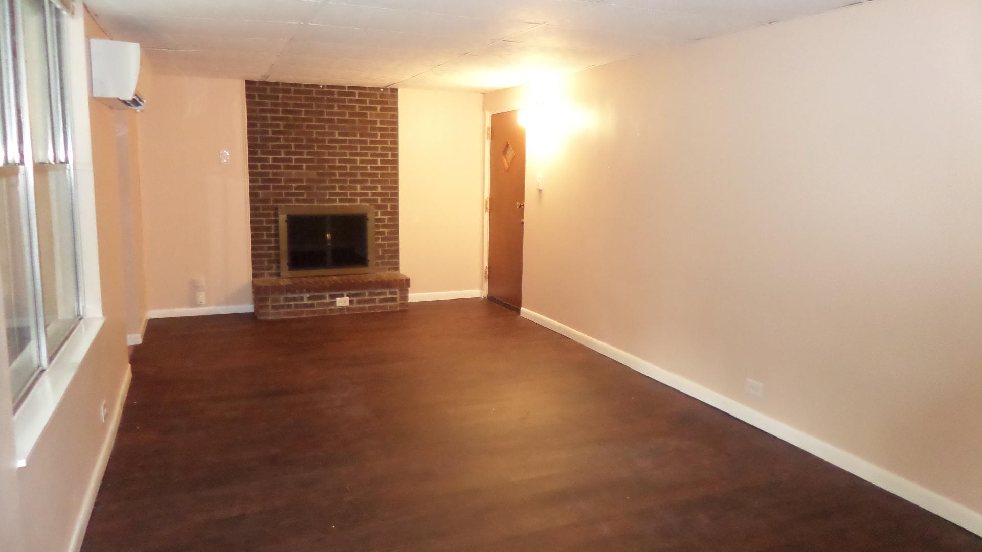 132 Parsons Road Oak Ridge, TN 37830 - Photo 6 of 26 Living Room