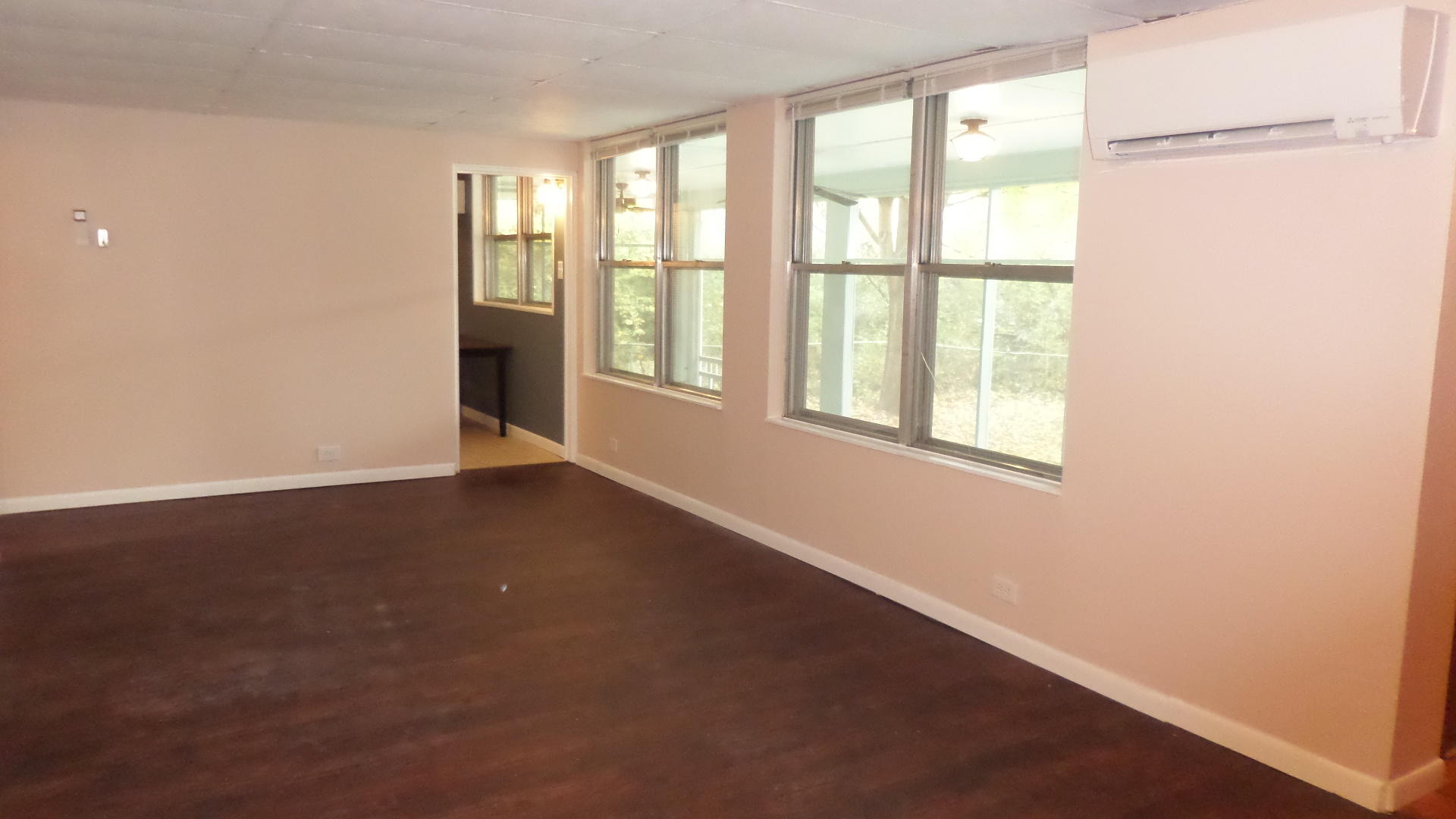 132 Parsons Road Oak Ridge, TN 37830 - Photo 7 of 26 Living Room