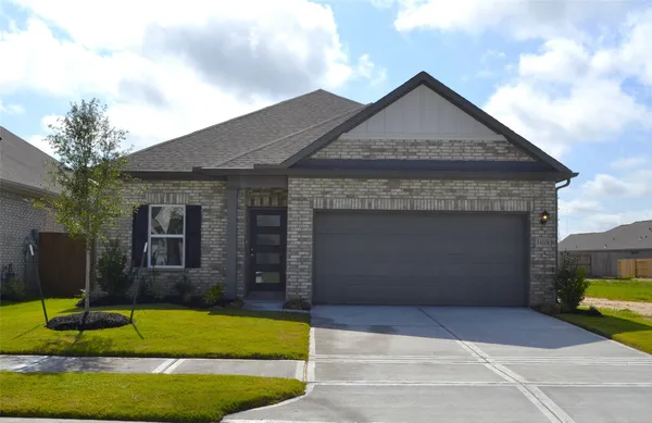 $2,600 | 13223 Hayden Peak Drive, Iowa Colony, TX 77583