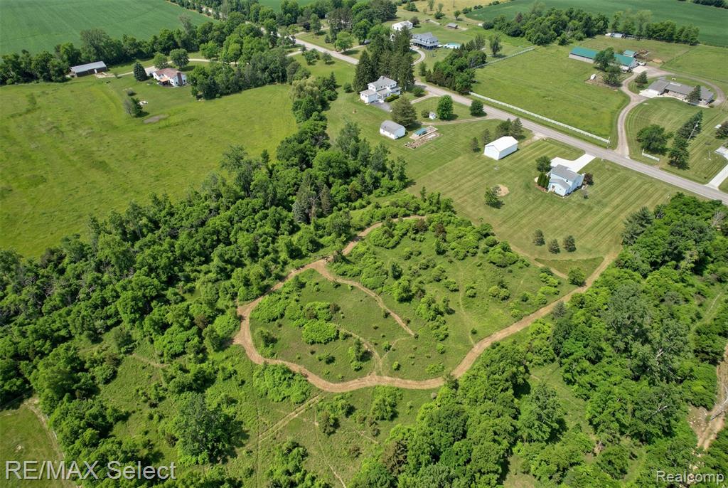 1171 North McKinley Road Flushing, MI 48433 - Photo 15 of 54