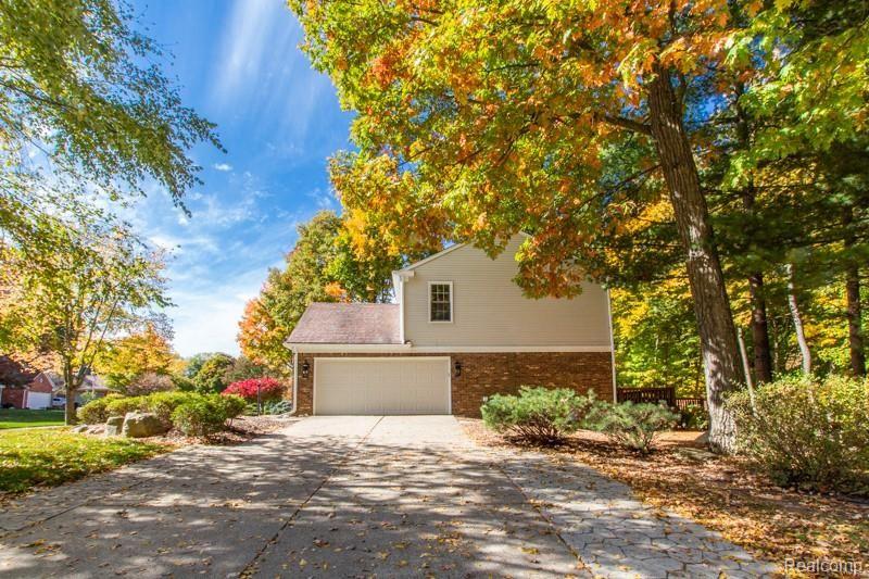 1461 Sandy Ridge Drive Rochester Hills, MI 48306 - Photo 36 of 39