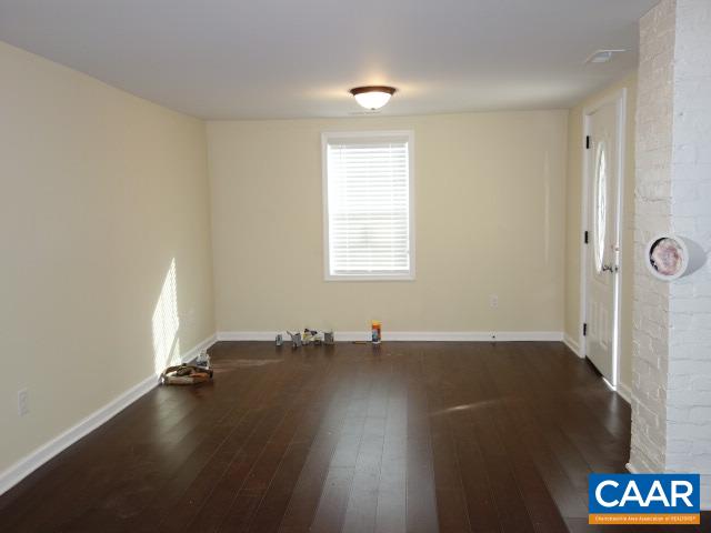 1422 Beech Grove Road Roseland, VA 22967 - Photo 4 of 7 Gallery Image 4