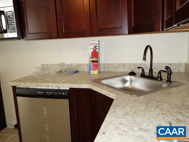 1422 Beech Grove Road Roseland, VA 22967 - Photo 5 of 7 Gallery Image 5