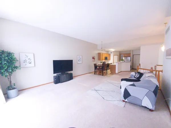$374,900 | 2466 Beech Street West, Rosemount, MN 55068