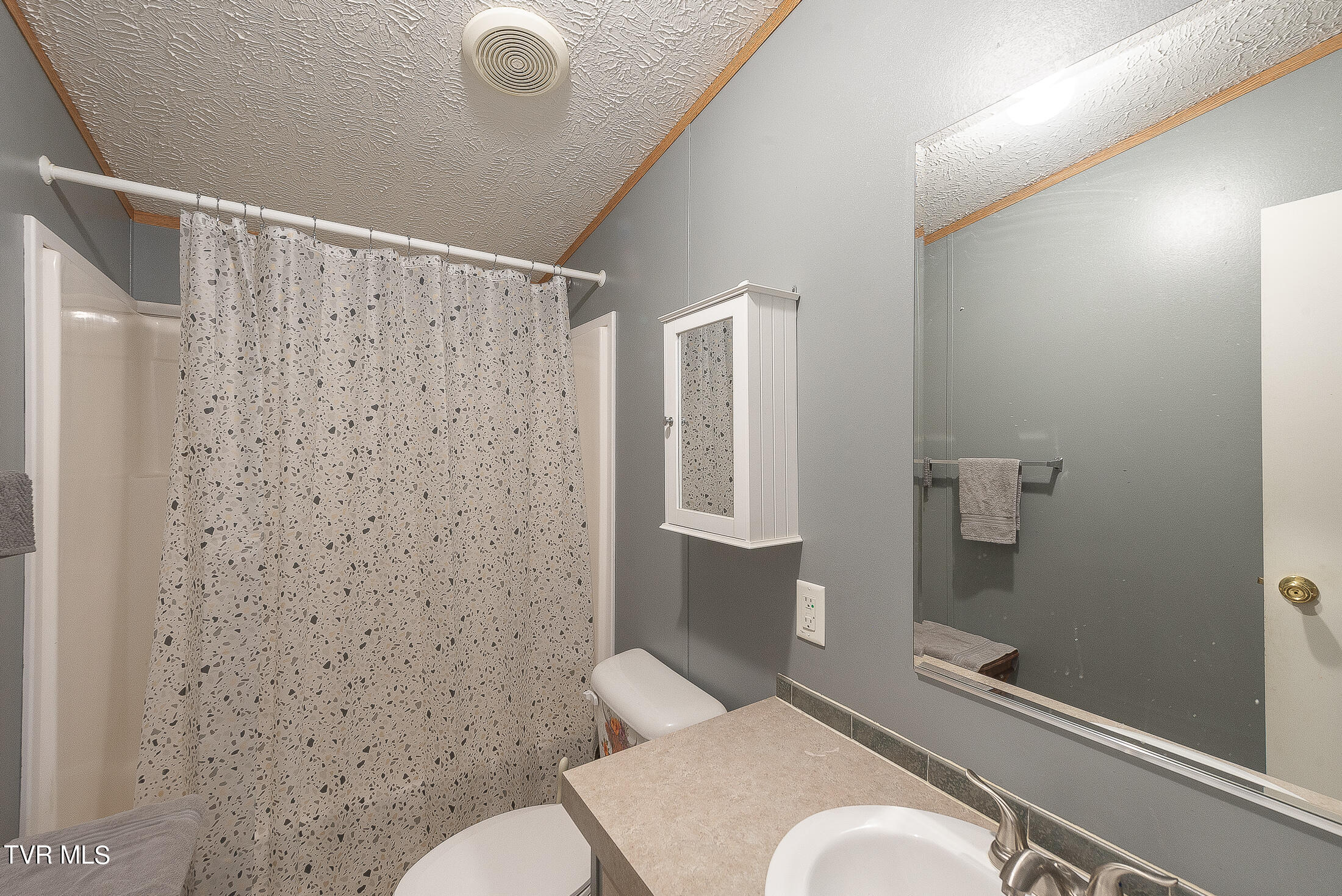 11427 Yuma Road Gate City, VA 24251 - Photo 28 of 82 2nd full bath