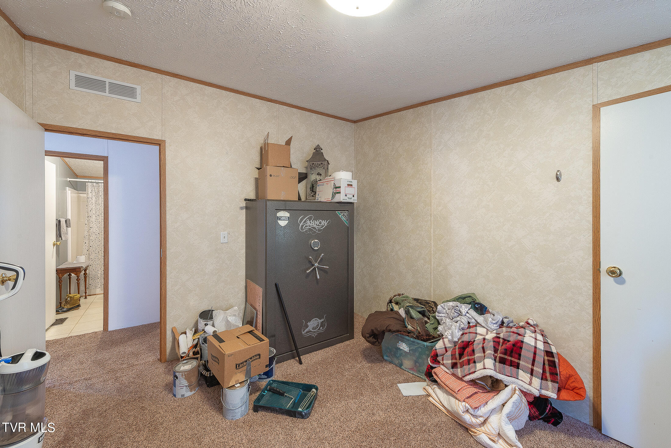 11427 Yuma Road Gate City, VA 24251 - Photo 31 of 82 3rd Bedroom