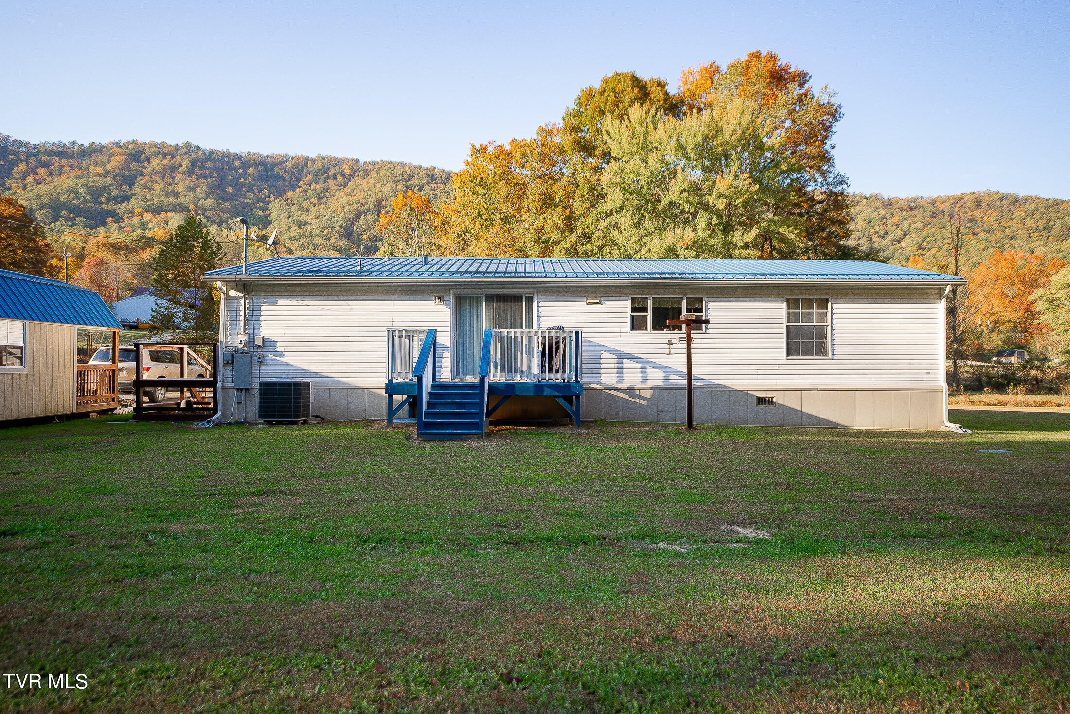 11427 Yuma Road Gate City, VA 24251 - Photo 37 of 82 Back of home