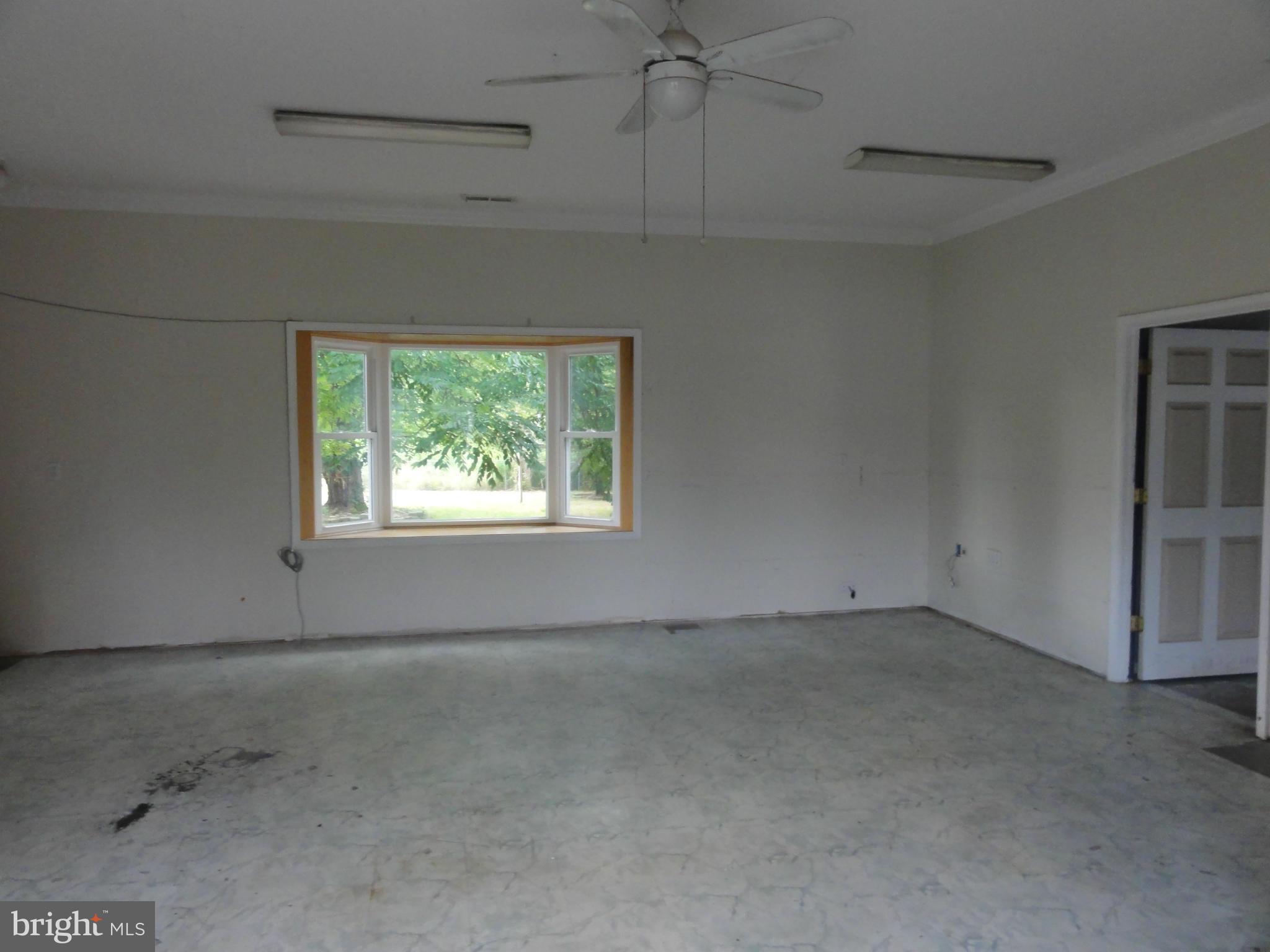 599 Bucks Mill Road Strasburg, VA 22657 - Photo 14 of 22 Family Room