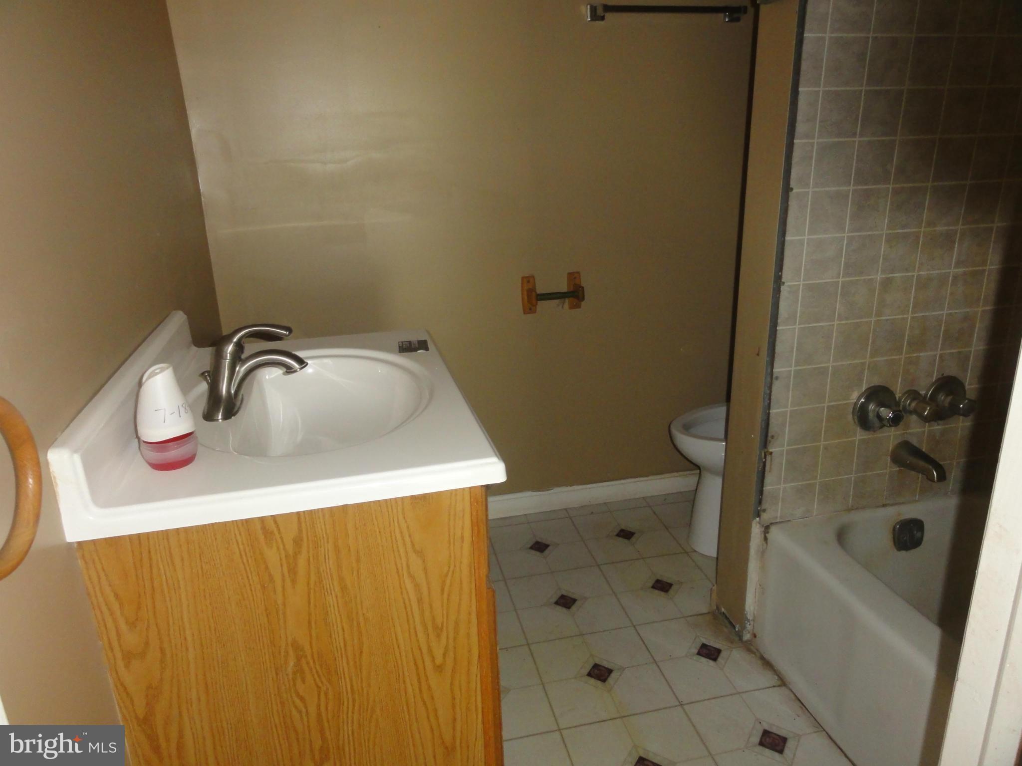 599 Bucks Mill Road Strasburg, VA 22657 - Photo 18 of 22 Bath