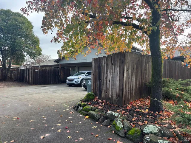 $1,135,952 | 1830 Mission Boulevard, Santa Rosa, CA 95409