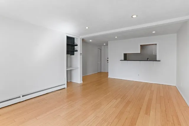 $2,775 | 12 Pond Lane, Unit 20, Arlington, MA 02474