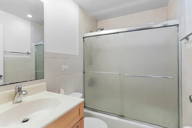 $2,775 | 12 Pond Lane, Unit 20, Arlington, MA 02474