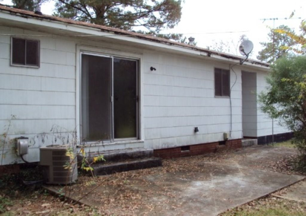 174 Chatham Circle Jackson, MS 39206 - Photo 2 of 6 Photo 2