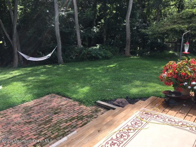 47 Dutch Lane Road Marlboro, NJ 07746 - Photo 3 of 38 IMG_3552