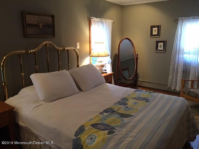 47 Dutch Lane Road Marlboro, NJ 07746 - Photo 34 of 38 IMG_3512