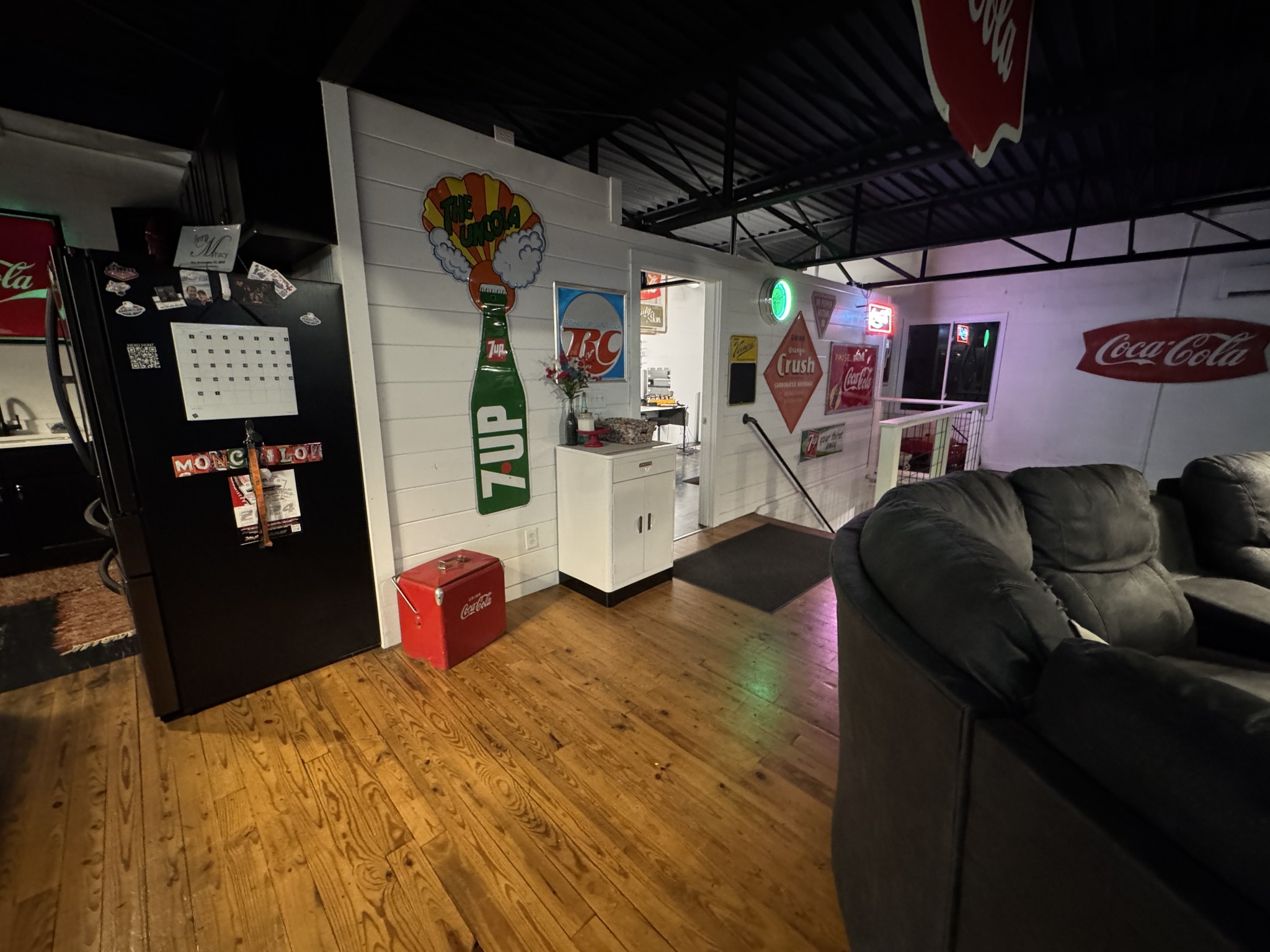 808 North 1st Street Pulaski, TN 38478 - Photo 38 of 77 a bed room with a bed