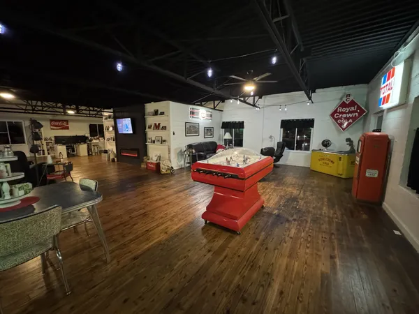 $1,950,000 | 808 North 1st Street, Pulaski, TN 38478