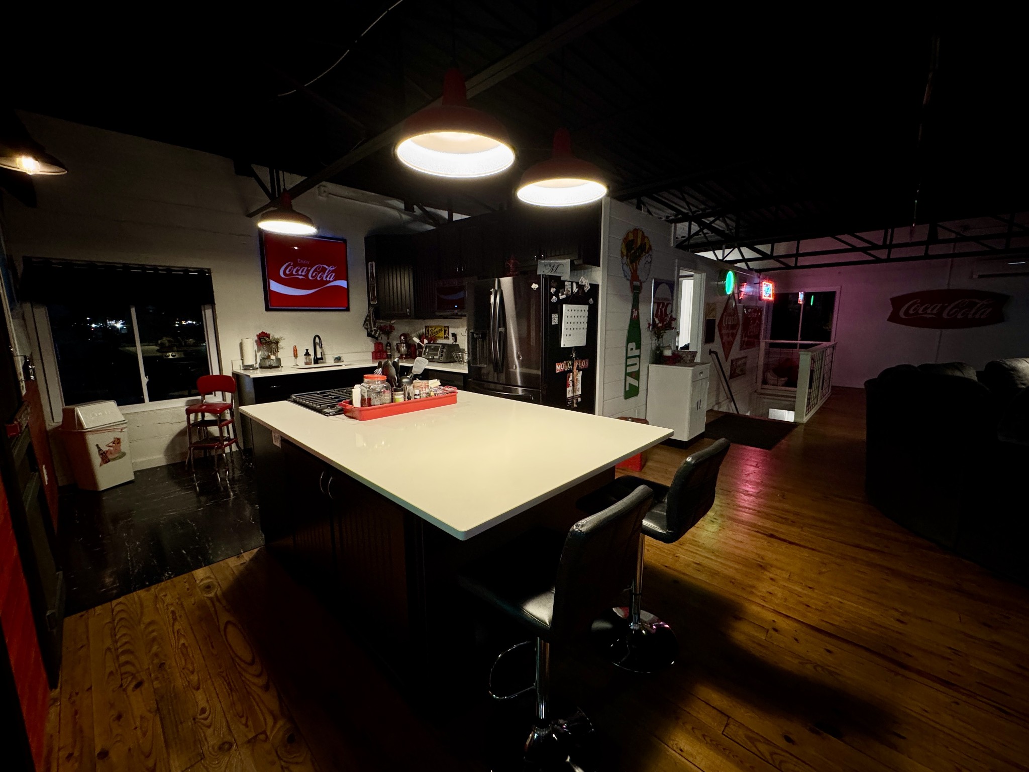 808 North 1st Street Pulaski, TN 38478 - Photo 54 of 77 a view of a tables and chairs in a patio