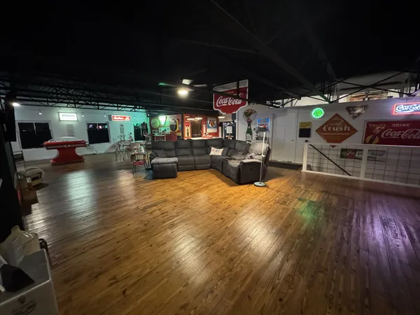 $1,950,000 | 808 North 1st Street, Pulaski, TN 38478