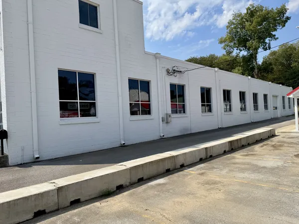 $1,950,000 | 808 North 1st Street, Pulaski, TN 38478