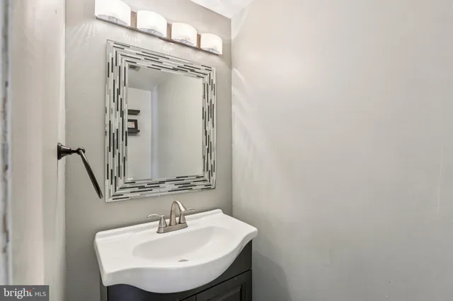 $300,000 | 117 West Village Road, Elkton, MD 21921