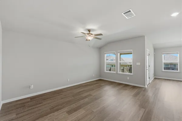 $2,350 | 12309 Dairywork Road, Buda, TX 78610