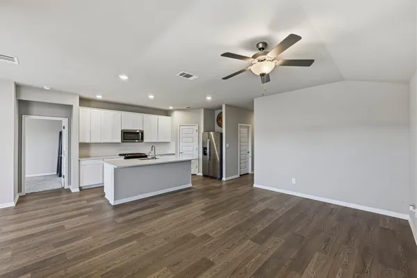 $2,350 | 12309 Dairywork Road, Buda, TX 78610