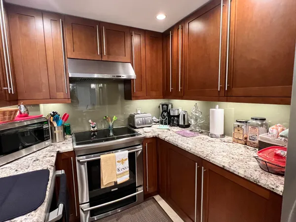 $8,000 | 3450 South Ocean Boulevard, Unit 701, Palm Beach, FL 33480