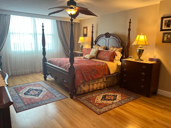 $8,000 | 3450 South Ocean Boulevard, Unit 701, Palm Beach, FL 33480