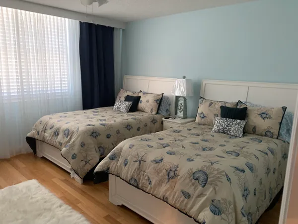 $8,000 | 3450 South Ocean Boulevard, Unit 701, Palm Beach, FL 33480