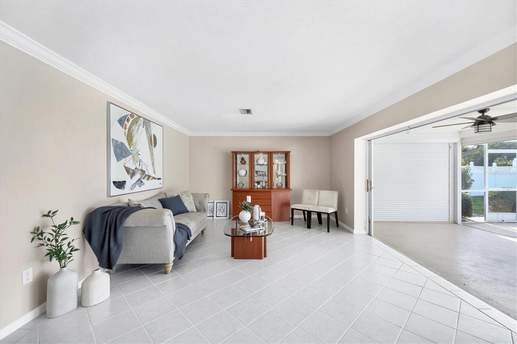 633 Valencia Road Venice, FL 34285 - Photo 12 of 43