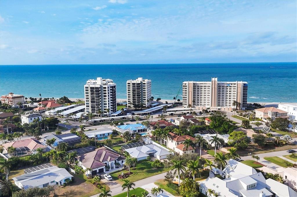 633 Valencia Road Venice, FL 34285 - Photo 32 of 43