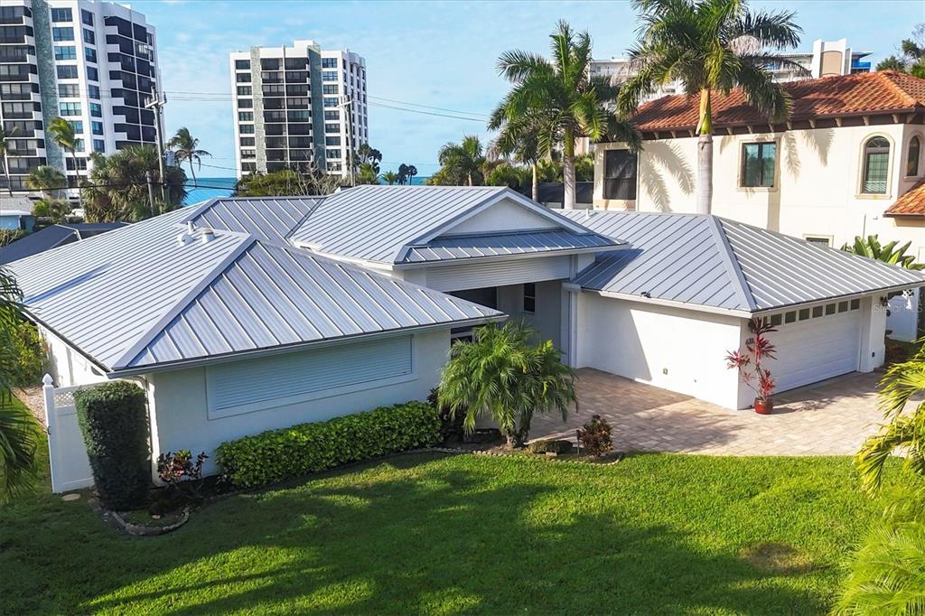 633 Valencia Road Venice, FL 34285 - Photo 33 of 43