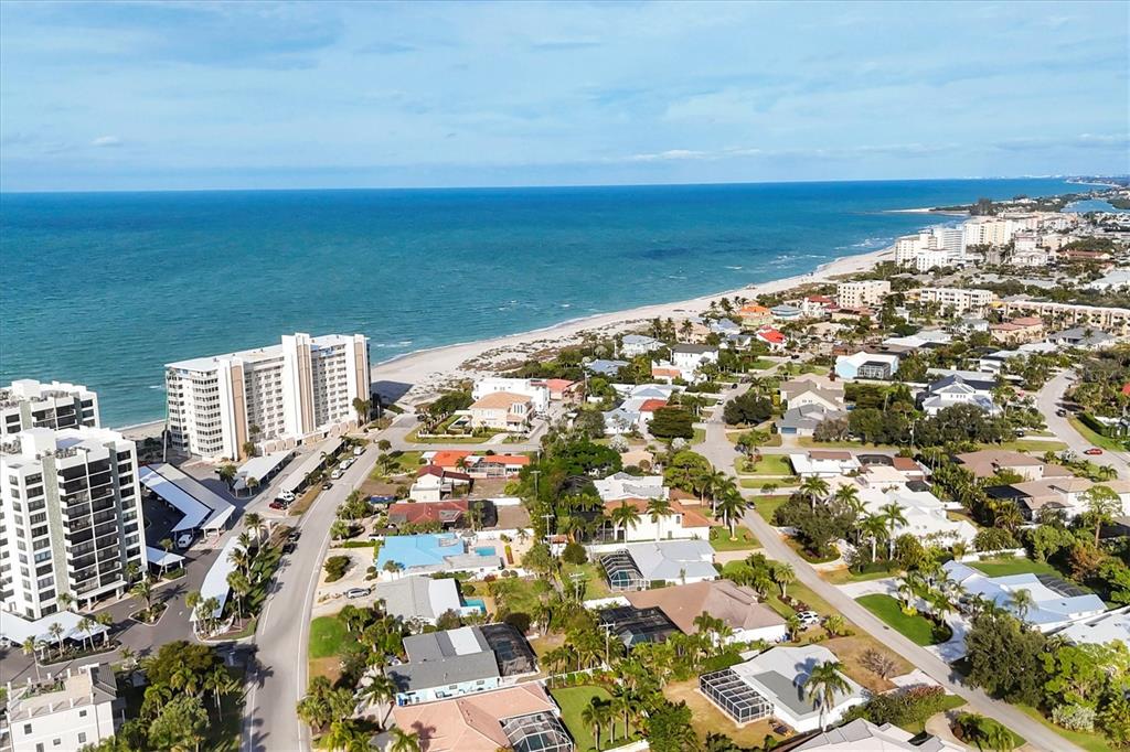 633 Valencia Road Venice, FL 34285 - Photo 42 of 43