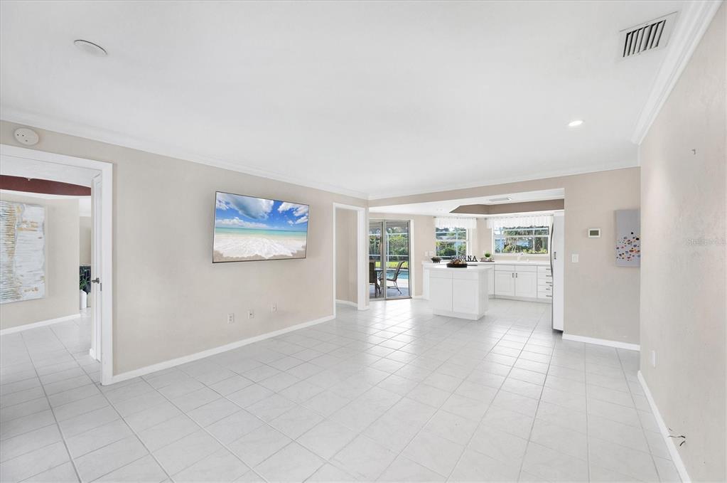 633 Valencia Road Venice, FL 34285 - Photo 8 of 43