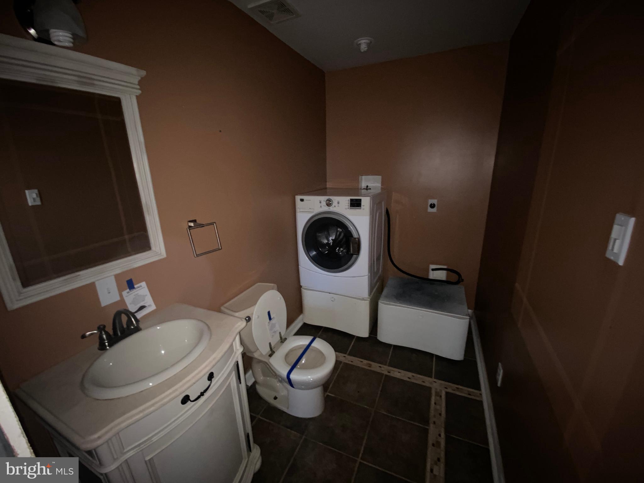 1902 Jackson Road Baltimore, MD 21222 - Photo 7 of 11