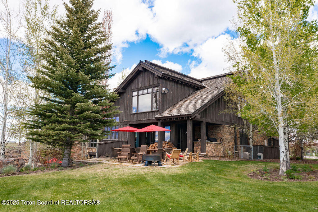 380 Cottongrass Road Driggs, ID 83422 - Photo 22 of 41 Upper Patio