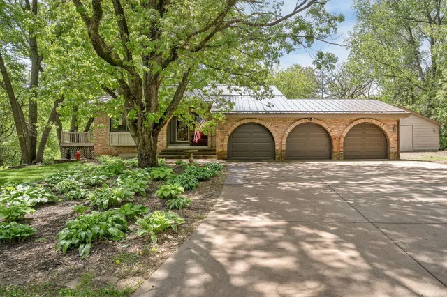 $499,999 | 13640 Alamo Street Northeast, Ham Lake, MN 55304