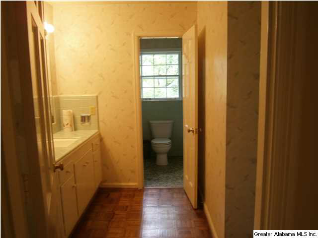 3557 Victoria Road Birmingham, AL 35223 - Photo 20 of 32