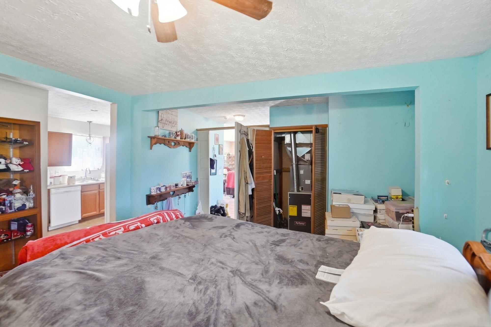 6567 Hall Road Galloway, OH 43119 - Photo 20 of 35