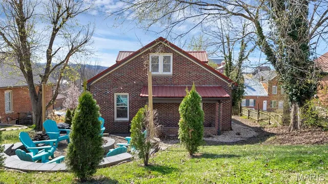 $260,000 | 125 West 2nd Street, Hermann, MO 65041